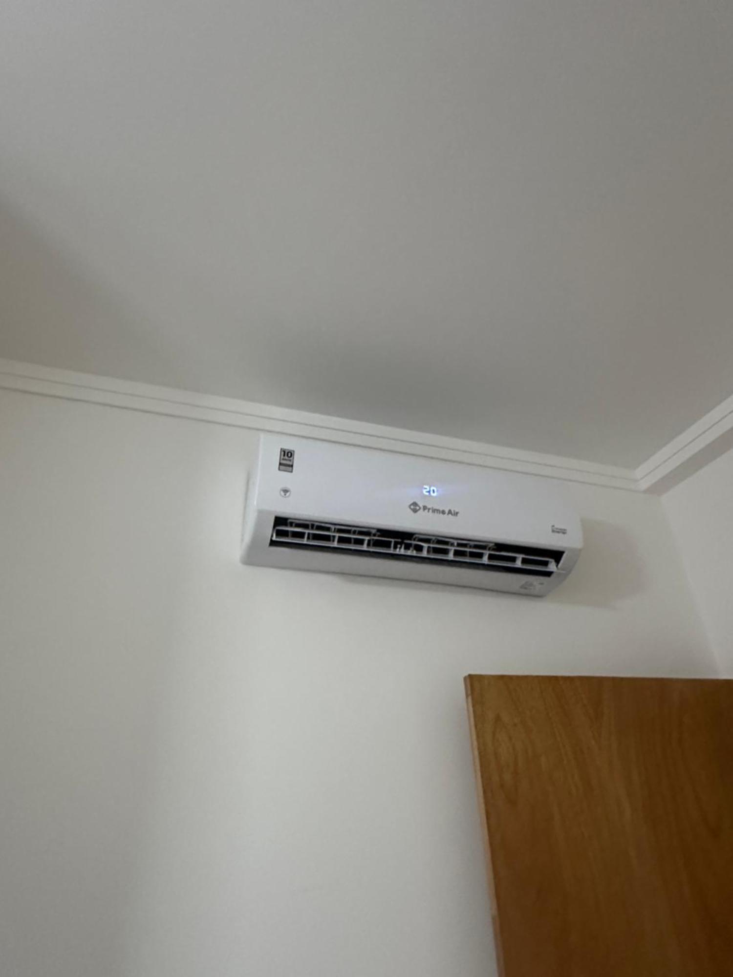 Venus - 3Dorm Conforto Ar Cond & Charme, Na Melhor Localizacao Max 7 Sao Carlos  Luaran gambar